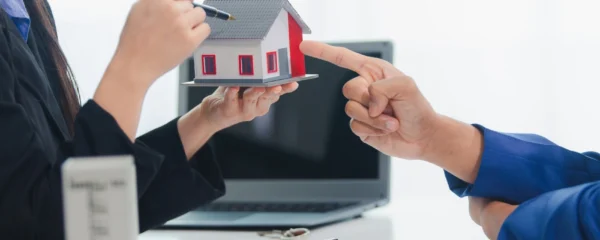 renegocier-et-gagner-du-temps-et-de-l-argent-le-travail-d-un-courtier-immobilier-a-bordeaux